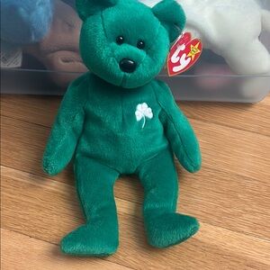 Ty "Erin" Shamrock Bear